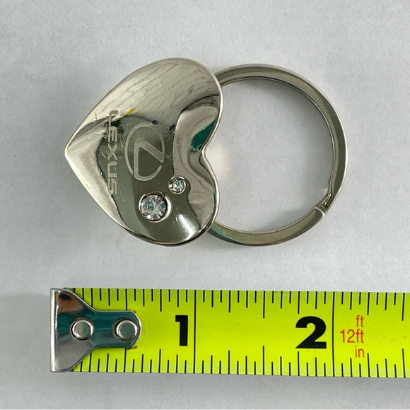 Lexus Heart Keychain with Crystals - Picture 7 of 7